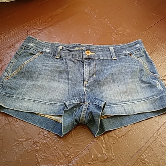 American Eagle Outfitters Pants - American eagle shorts